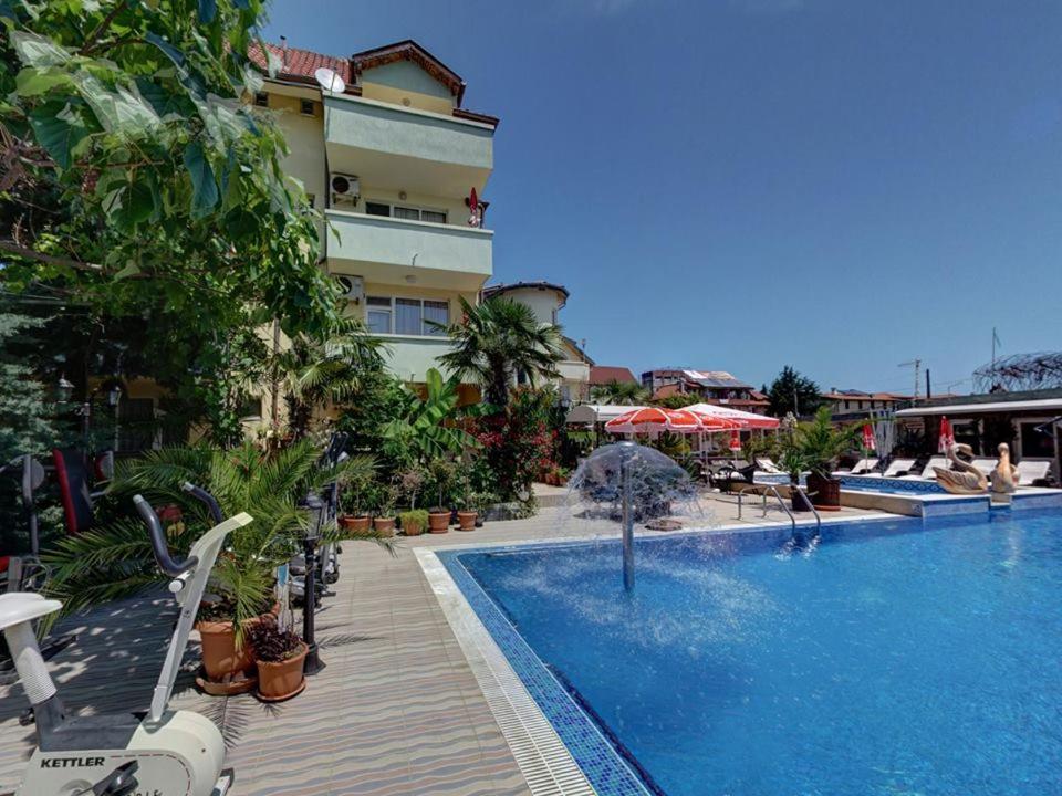 Family Hotel Gogov Синеморець Екстер'єр фото