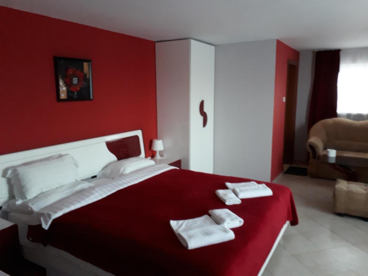 Family Hotel Gogov Синеморець Екстер'єр фото