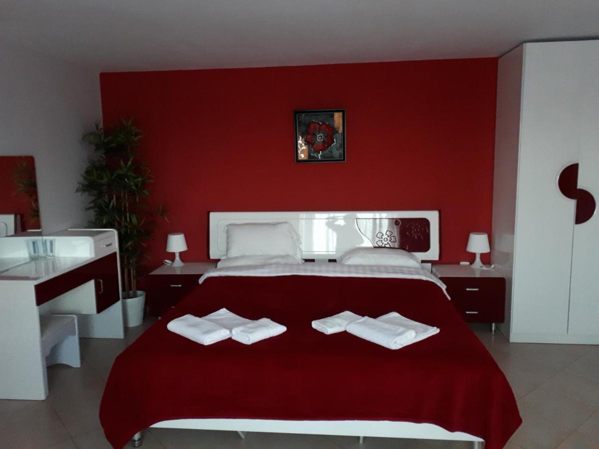 Family Hotel Gogov Синеморець Екстер'єр фото
