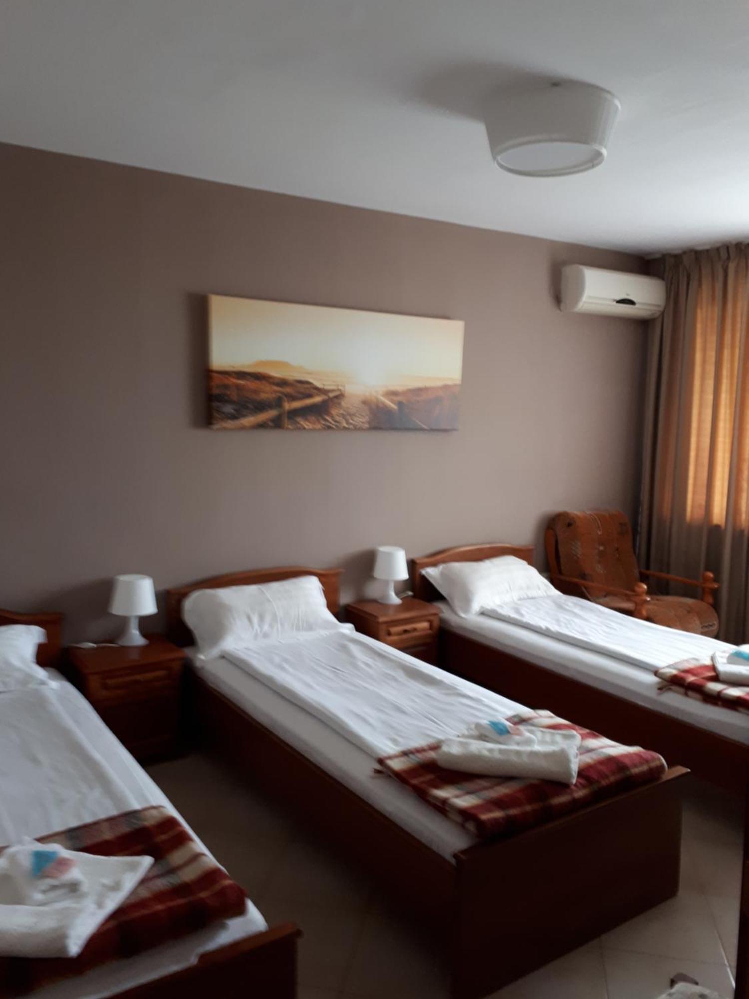 Family Hotel Gogov Синеморець Номер фото